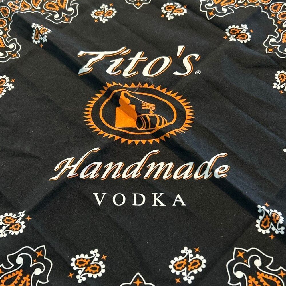 TITOS Bandanna - Picture 2 of 7